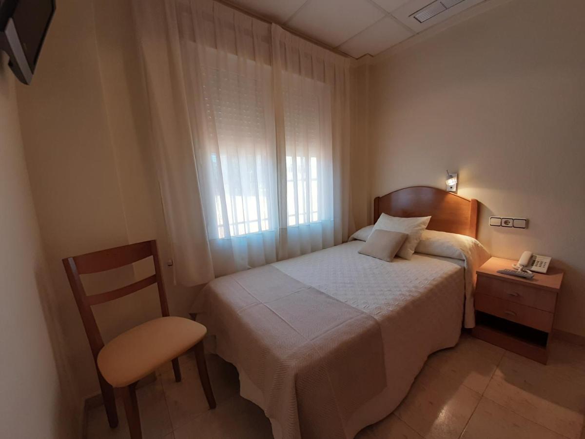 Hostal El Retiro Almoradí المظهر الخارجي الصورة