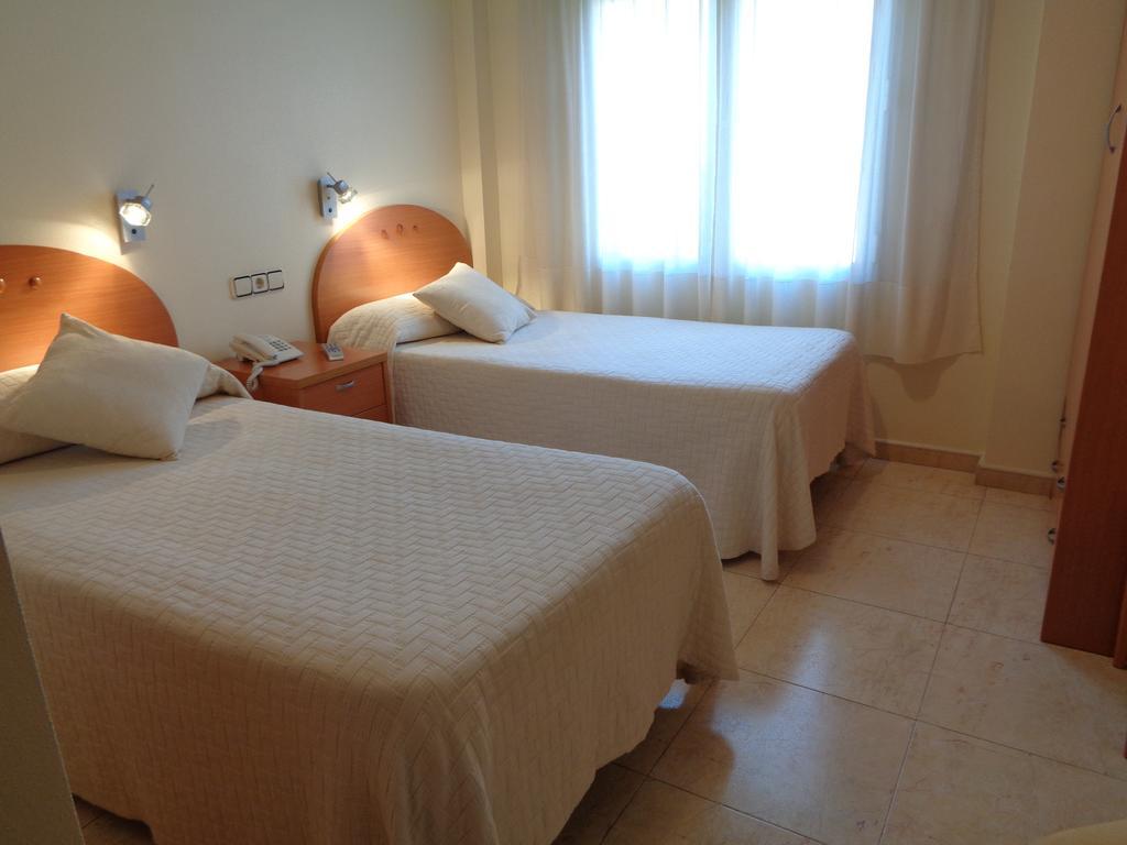Hostal El Retiro Almoradí المظهر الخارجي الصورة