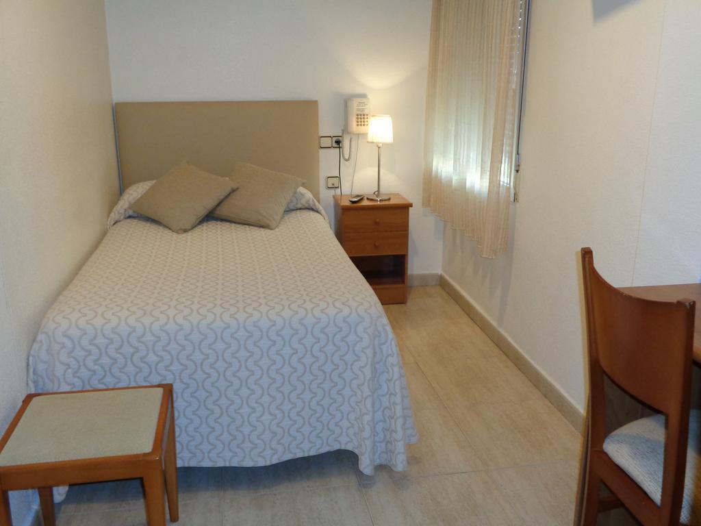 Hostal El Retiro Almoradí المظهر الخارجي الصورة