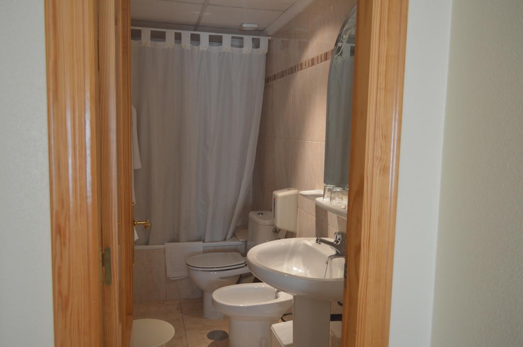 Hostal El Retiro Almoradí الغرفة الصورة